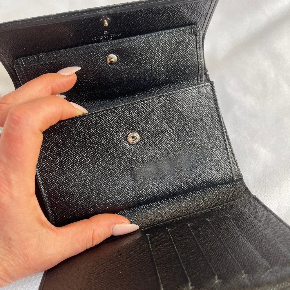 Auc Louis Vuitton Epi Leather black Snappy Vintage wallet/purse SP1028 - Picture 8 of 15